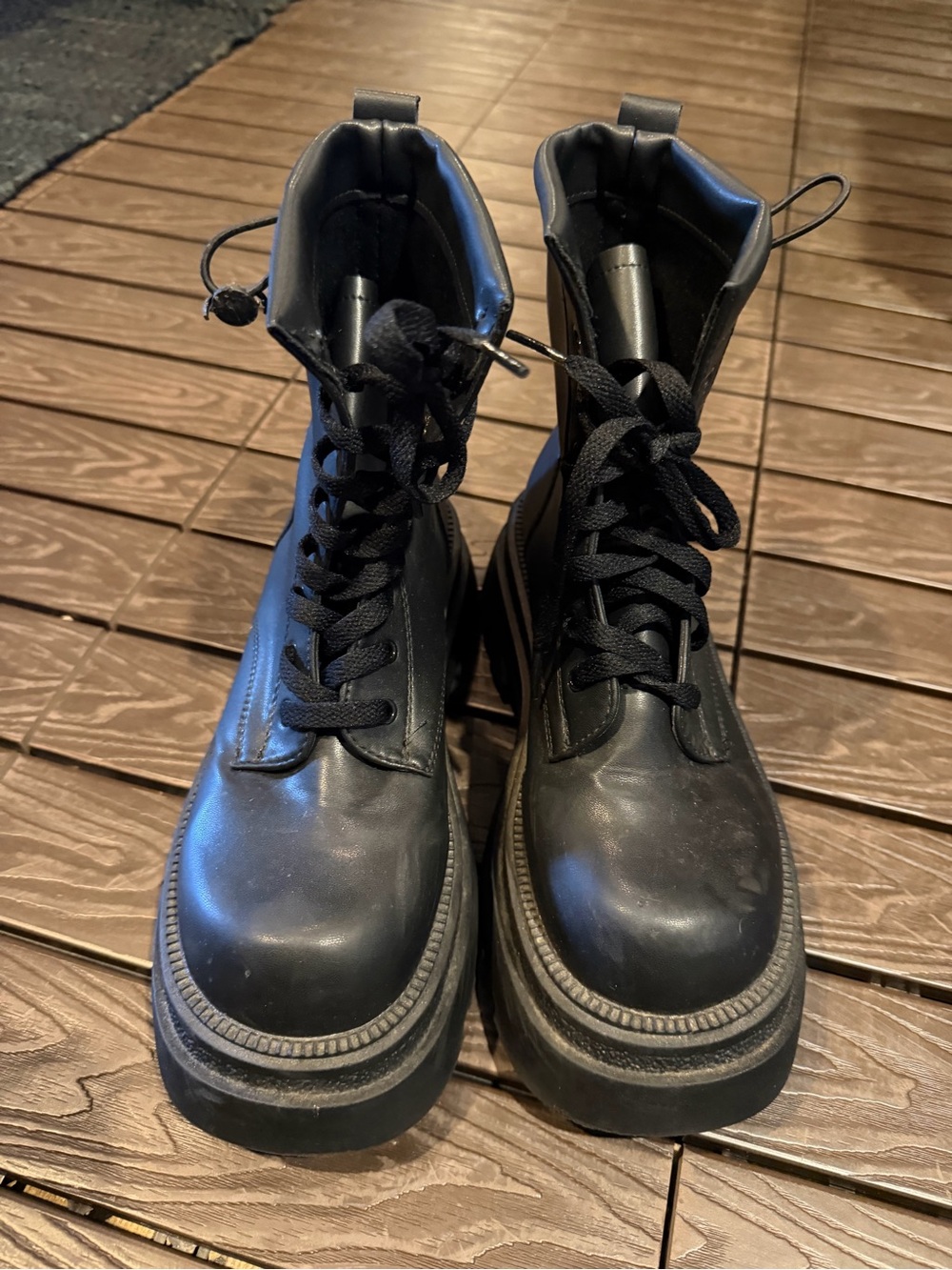 Women’s  Black Lace-Up Platform Boots